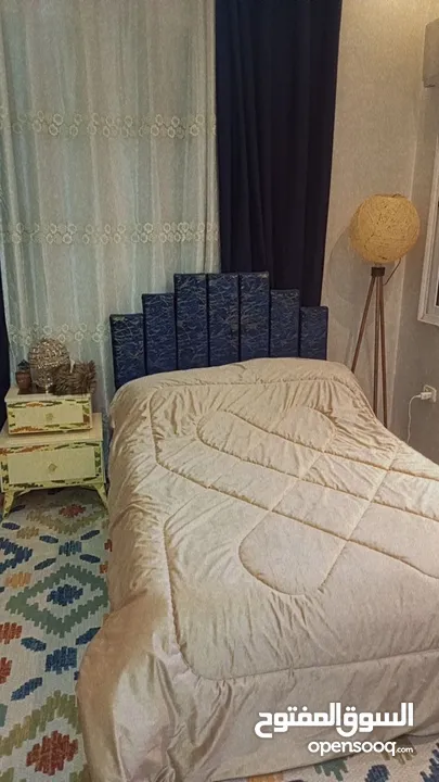 غرف نوم شبابي للبيع