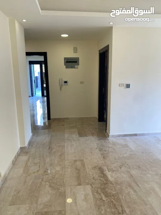 شقة غير مفروشة للايجار في دير غبار  ( Property 43220 )-174963783