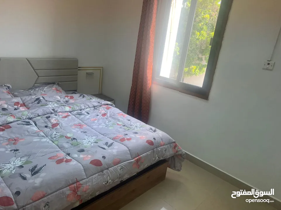 شقق وغرف مفروشة للايجار في الخوير والغبرة _flat and room with furniture in gobra and alkhwer