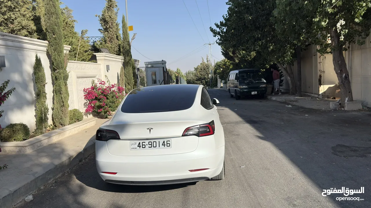 تسلا موديل 3 ستاندر بلس فحص7 جيد B+ اوتوسكور قابل للتفاوض عند المعاينة جمرك جديد