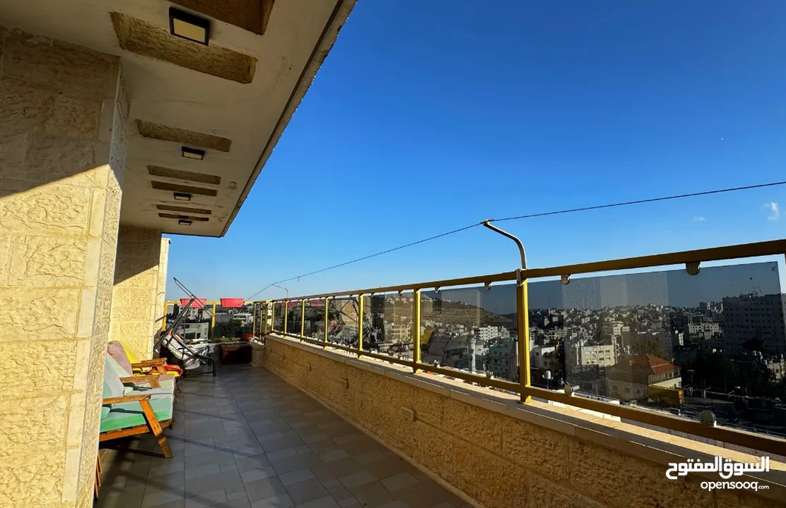 روف للايجار مفروش بالكامل في اجمل مناطق البيرة التواصل مع المالك مباشرة دون عمولة (1250) دولار