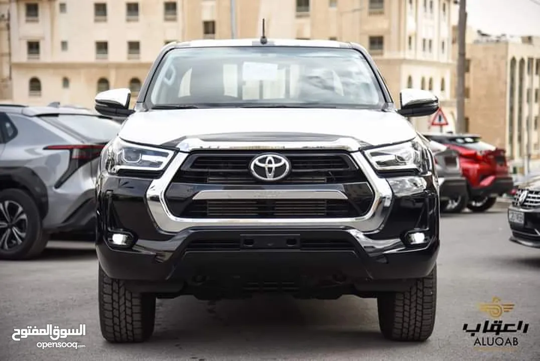 بيك اب Toyota Hilux 2023 اوروبي