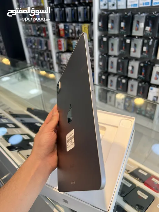 Ipad pro m2 استخدام شهر فقط