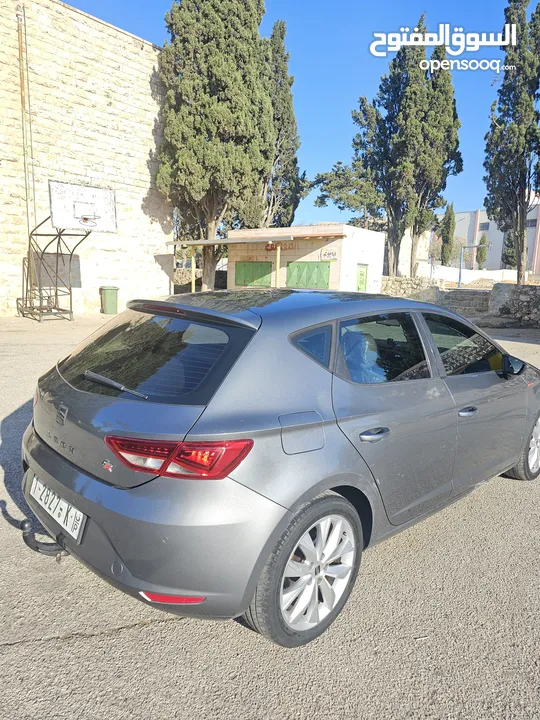 سيات ليون FR بسعر حرق كاش 63000 شيقل موديل 2014 ماتور 1200 تيريو بنزين فل اضافات ما عدا فتحة سقف