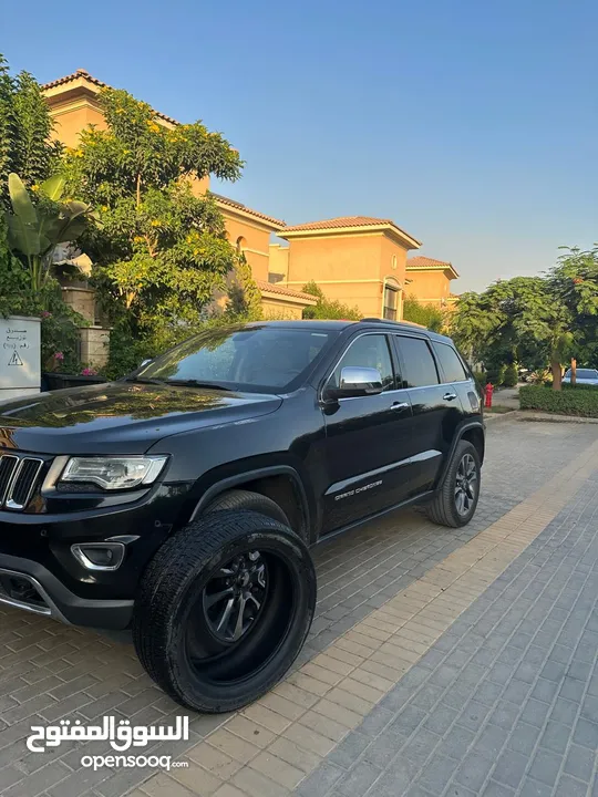 فرد كاوتش Jeep Grand Cherokee للبيع – حالة ممتازة