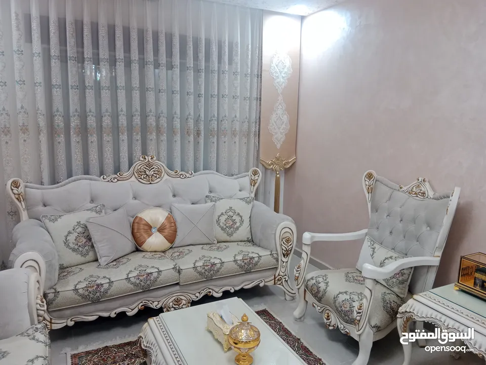 طقم كنب 7 مقاعد (استخدام عرسان)
