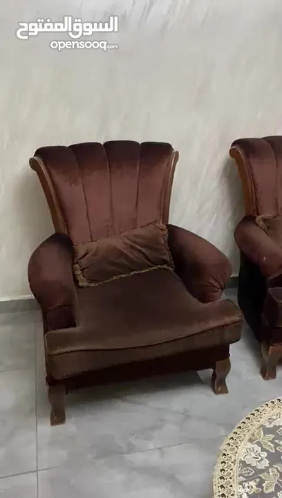 طقم كنب ملوكي بسعر حرررررررررق أقرا الوصف