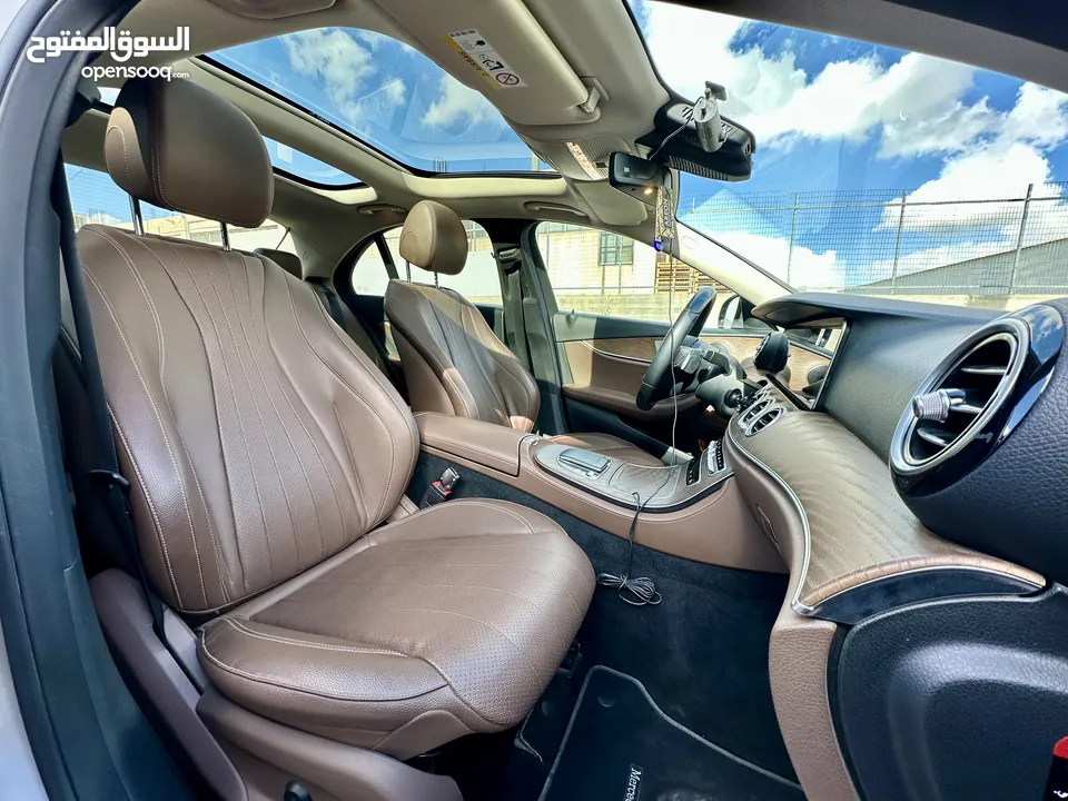 مرسيدس E300 e AMG plug-in hybrid