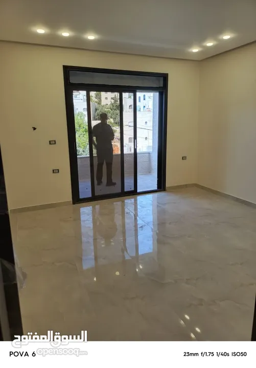 شقق فاخره للبيع