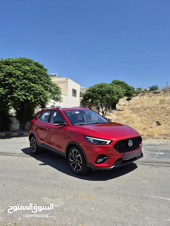 سيارة MG zs trophy مميزة جدآ بحالة الوكالة للبيع  استعمال سيدة  تيربو بنزين  صيانة دائمة بوكالة MG