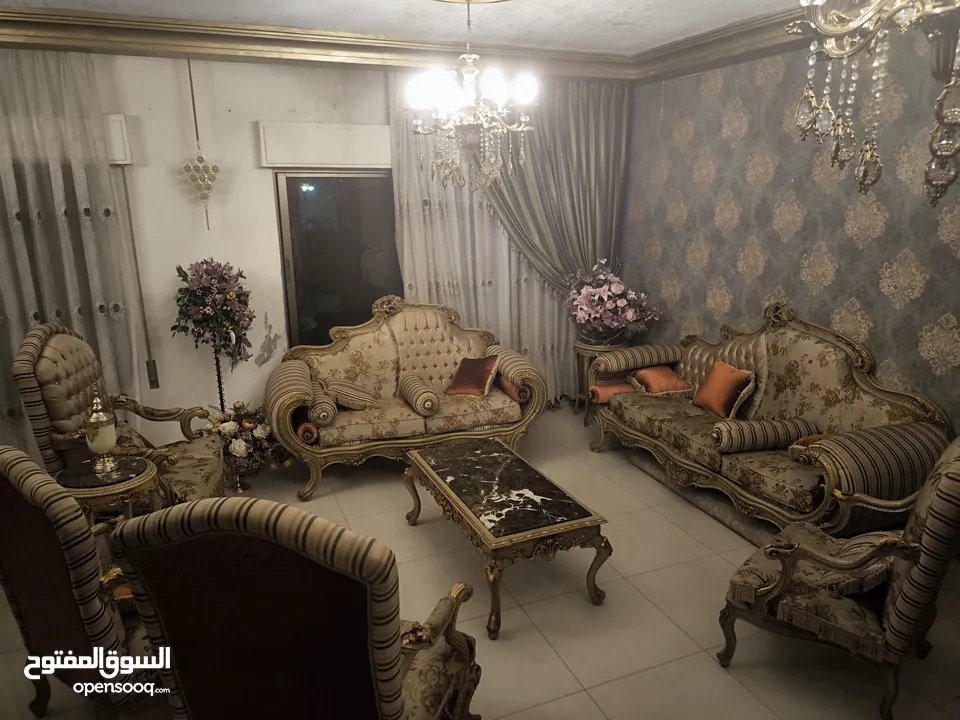غرفة جلوس مصري فاخره بحاله ممتازه