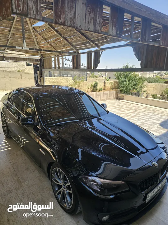 BMW 520iللبيع
