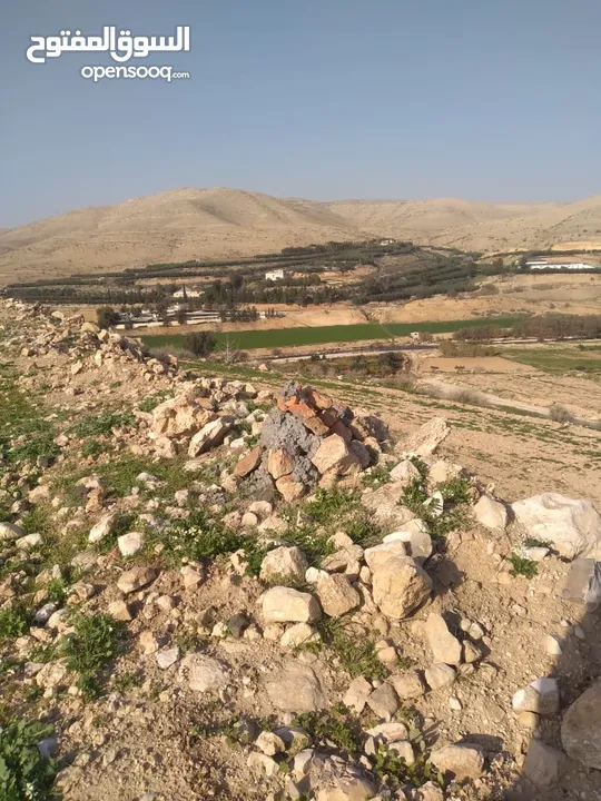 قطعة أرض للبيع مميزة بأطلالة مرتفعة وبسعر مغري