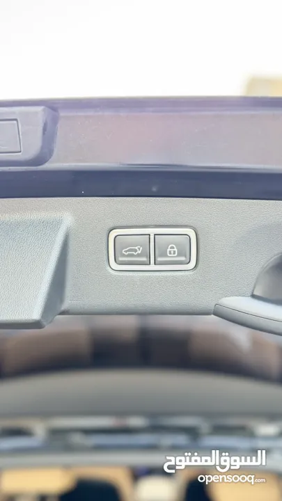 كيا سورينتو بزنز ترخيص 2022 محرك 1600 هايبرد جير أوتوماتيك 240 حصان دفع 4×4