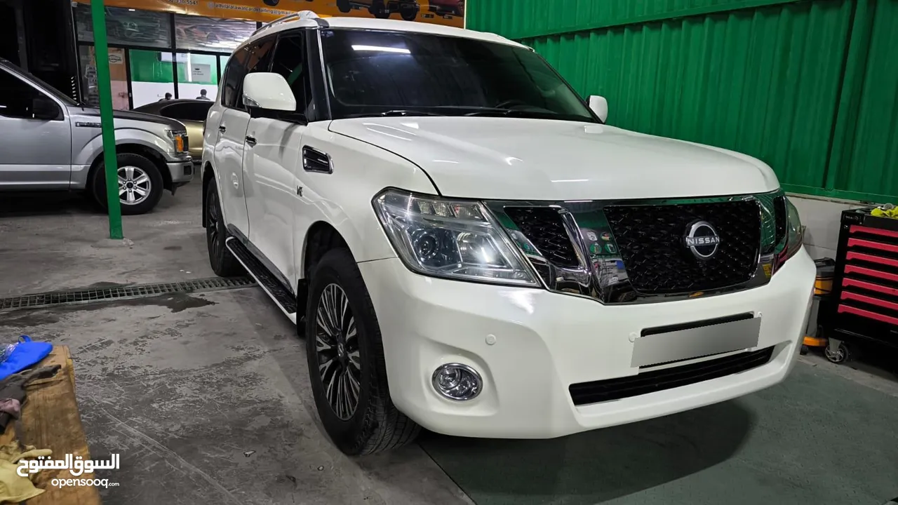 NISSAN PATROL PLATINUM 2016