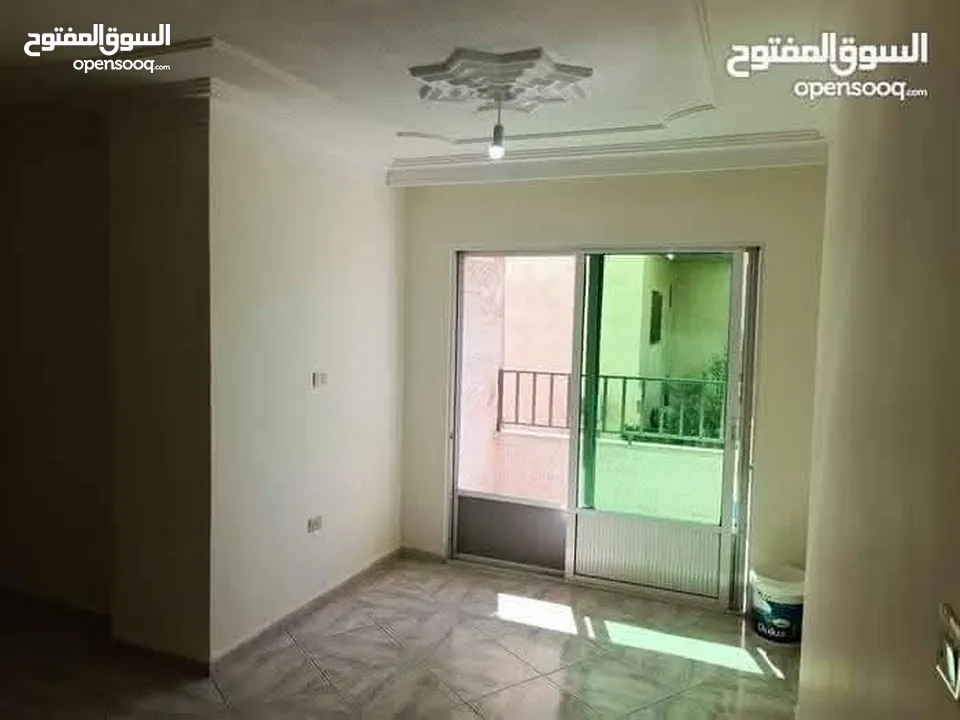 شقة مميزة جدا للبيع في البيادر حي الرونق قرب مدرسة ارقى التربوي