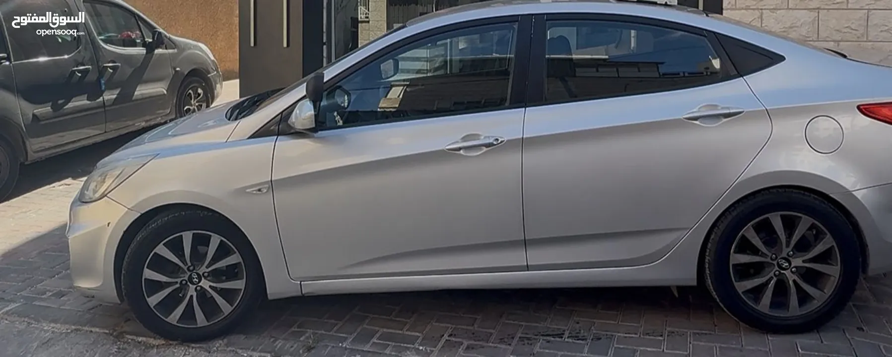 للبيع هونداي اكسنت 2015 ديزل 1600