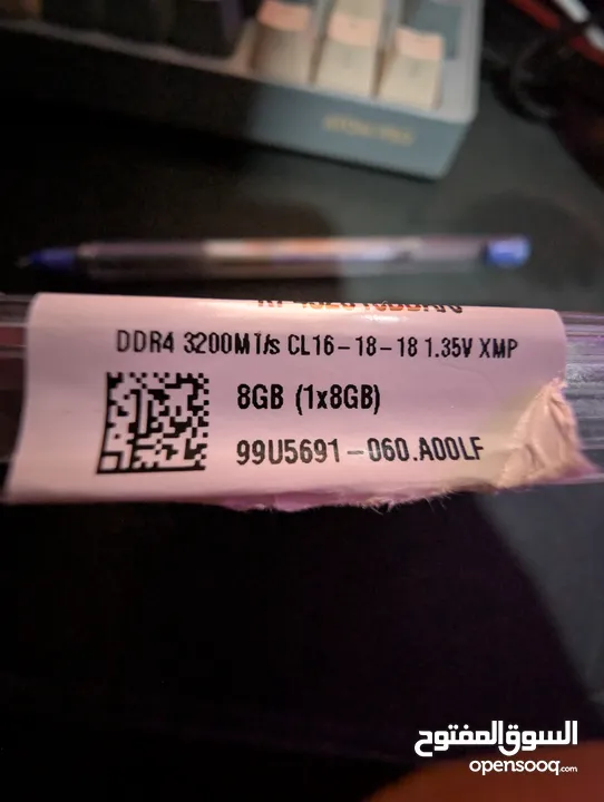 رامات 8 جيجا x2 يعني 16 جيجا ddr4 للبيع بسعر ممتاز 35 دينار