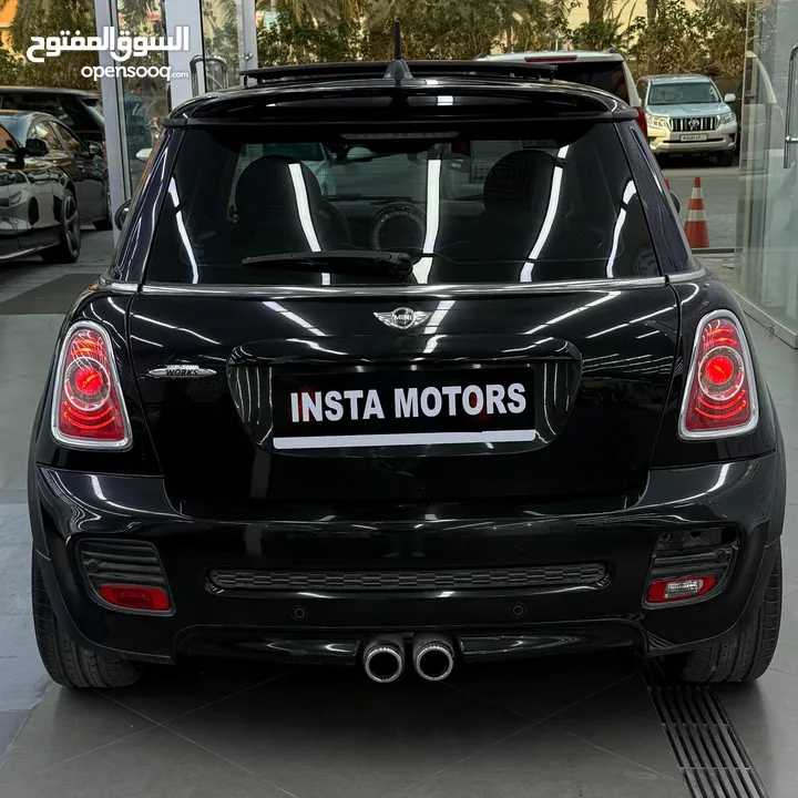 MINI COOPER S-JOHN COOPER WORKS 2013