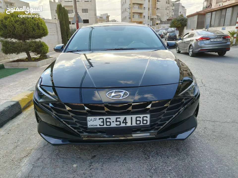 HYUNDAI ELENTRA HYBRID 2023 كاش او أقساط.