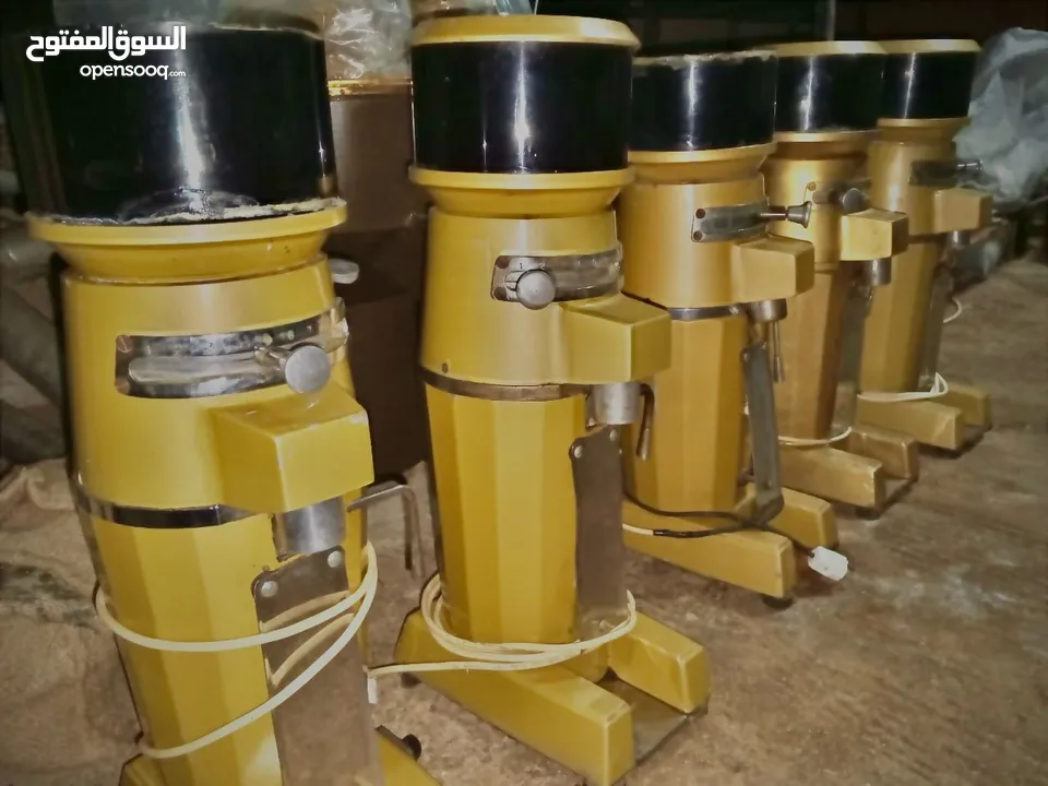 ماكنات طحن قهوة بحال الوكالة،واحد فاز و ثلاث فاز ،أنواع وأحجام مختلفة ،حجر جديد ،جرب قبل ما تشتري%