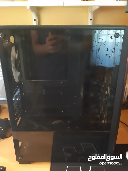 xigmatek trio case with 4 fans