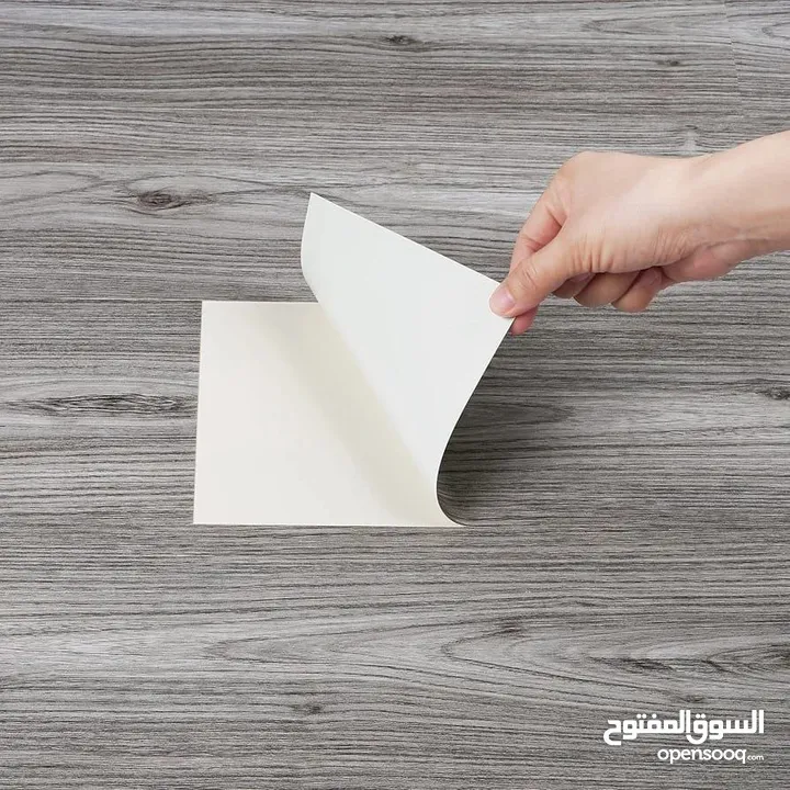 أرضيات باركيه (PVC) تلزيق – سهلة وسريعة التركيب! بدون تعب، بدون صنايعية، وبدون أدوات خاصة