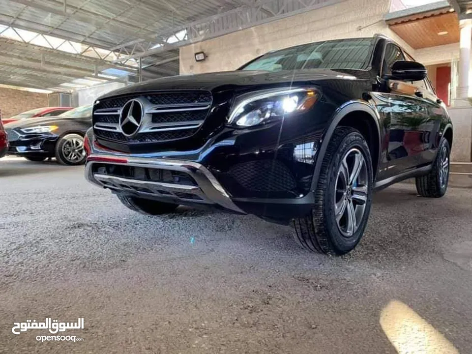 Mercedes Benz GLC350e    2019  Model   Hybrid PlugIn  السيارة فحص كامل  كلين تايتل