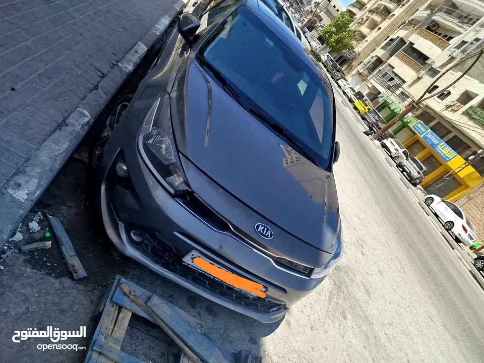 كيا ريو 2021