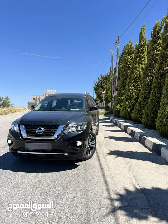 Nissan Pathfinder SV Hybrid  2020