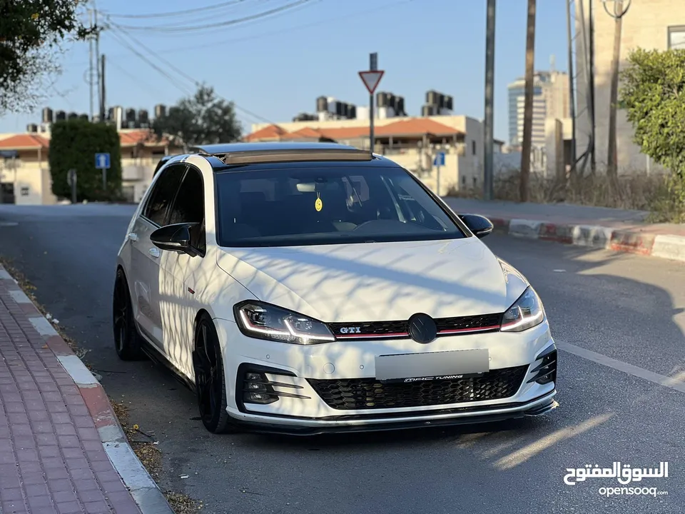 lVolkswagen Golf Gti