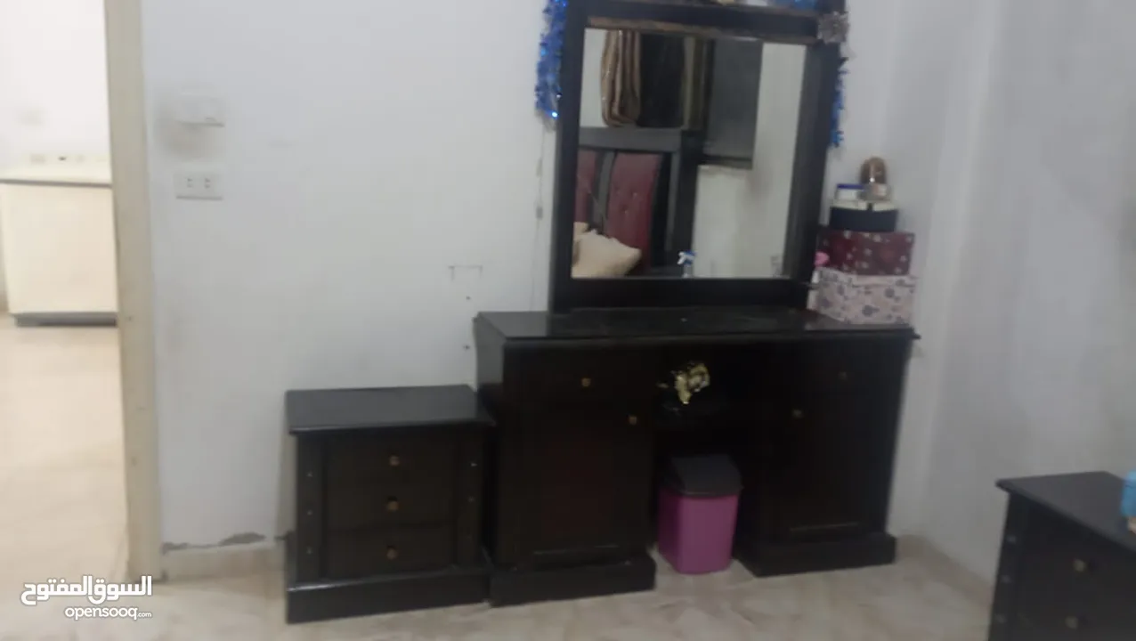غرفه نوم شبه جديد