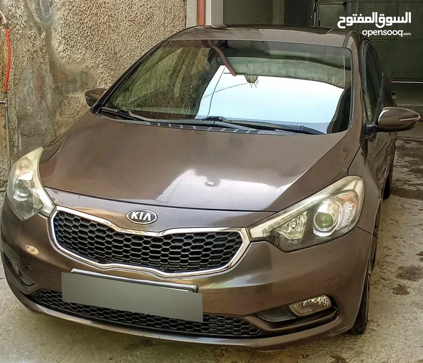 كيا سيراتوًووو فحص نخب مطور 1600 بنزين اتمات فل الفل مع فتحه بسعر حررق