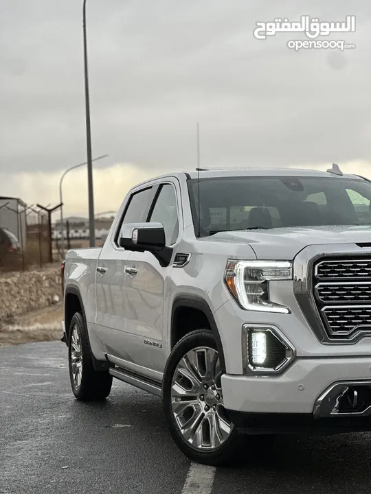 GMC SIERRA DENALI (( 2020 )) DIESEL FULL LOADED 7 JAYEED