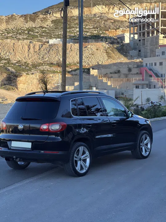 بعد الصلاة عالنبي جيب Tiguan 2010 فل اضافات مع فتحه بانوراما ماطور 2000 ديزل دفع رباعي