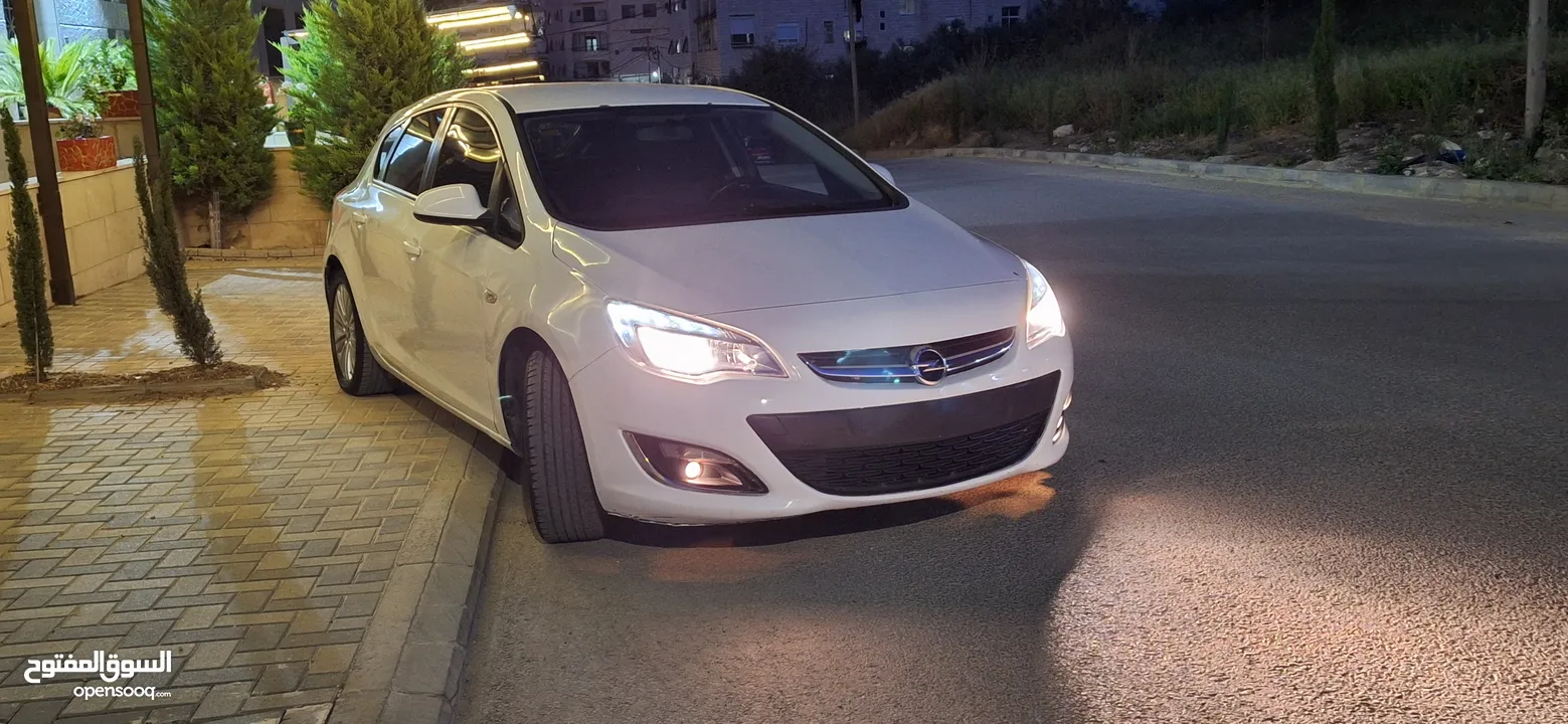أوبل أسترا ( J ) موديل 2013 تسير 2016 ، بوضع الشركة