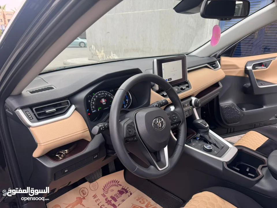 2024 TOYOTA RAV4 LIMITED 4*4 AWD- تويوتا راف4 لمتد 2024-صنع ياباني