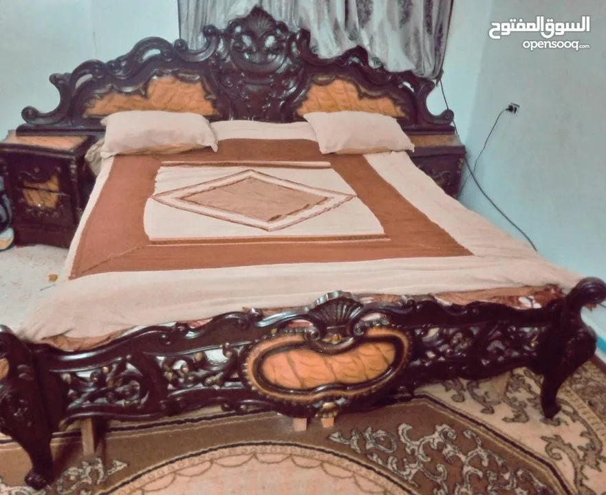 غرفة نوم أربيسك للبيع