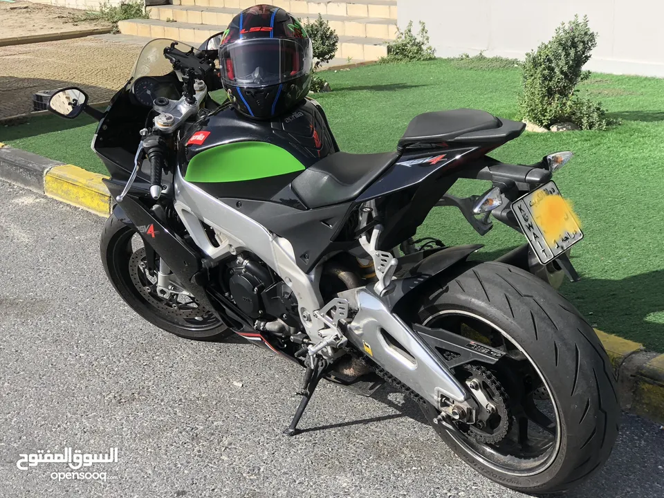 Aprilia rsv4 for sale