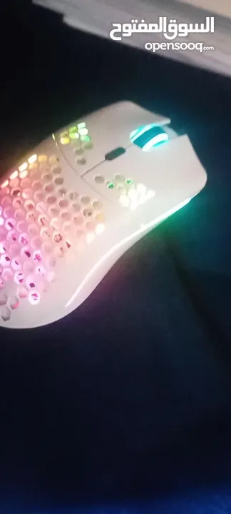 السلام عليكم ماوس جلوريوس مودل O جيمنج وكاله
