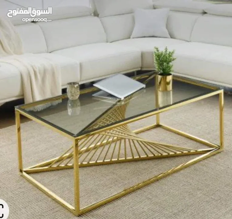 اثاث معدني متين
