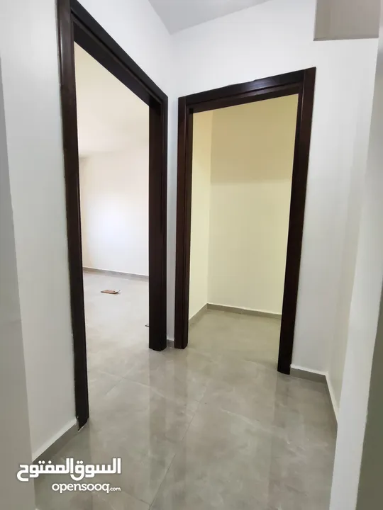 شقة غير مفروشة تشطيب جديد للايجار في الماصيون قرب دوار المهندس