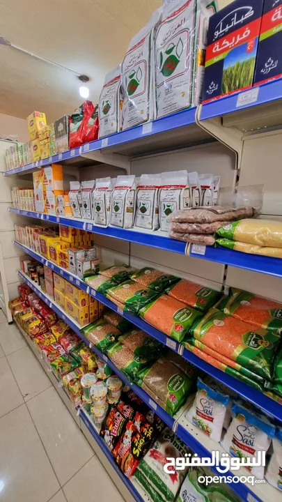 محل سوبر ماركت و عروض للبيع (خلو) في طبربور بابين مساحة 120متر 70 متر داخلي و 50 متر ساحة خارجية