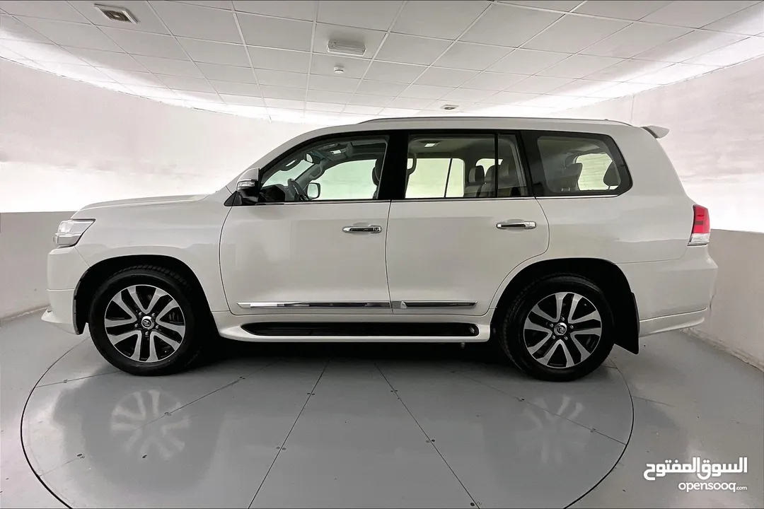 2019 Toyota Land Cruiser VXR  • Big Price Drop • 1 Year free warranty • 349363