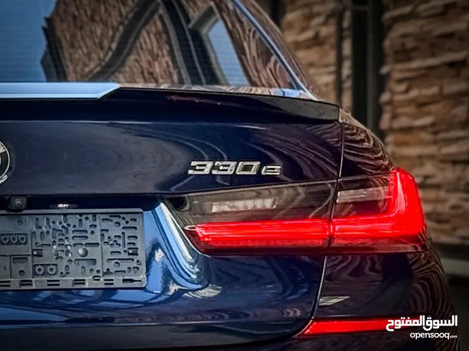 الفئه الثالثه المميزه موديل 2020  BMW/330E