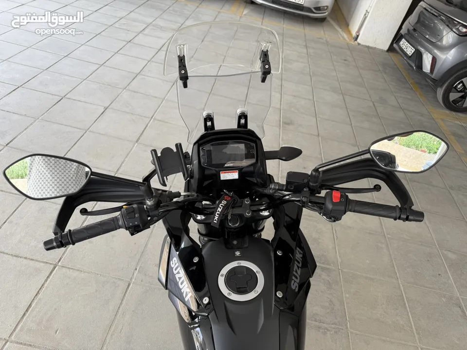 سوزوكي v strom 250 اسود بحالة الوكالة
