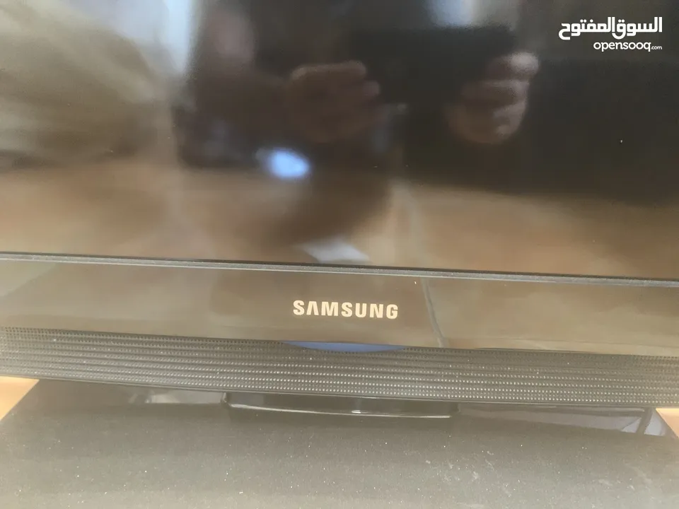 شاشة سامسونج LCD 39iinch