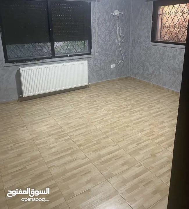 شقة فاخرة لم تسكن أرقى واجمل مناطق عبدون