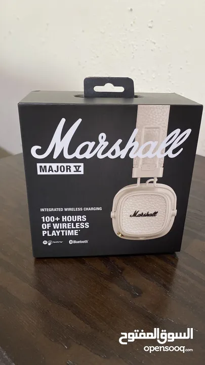 Marshall Major V Wireless on-ear headphones with 100+ hours of playtime.