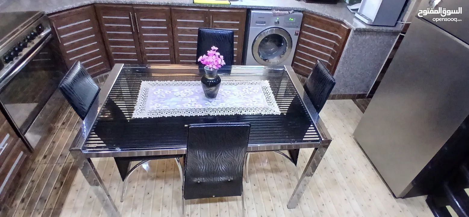 طاوله سفره / ديكور شاشاه للبيع